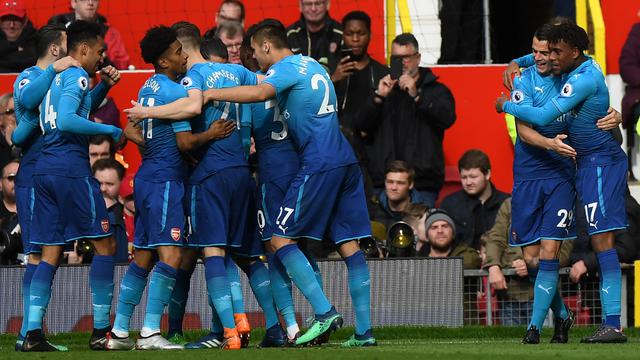 Lewat Gol Fellaini, Manchester United Kalahkan Arsenal pada Menit Akhir