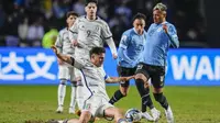 Timnas Uruguay U-20 meraih kemenangan 1-0 atas Italia U-20 pada laga final Piala Dunia U-20 2023 di Estadio Unico Diego Armando Maradona, La Plata, Senin (12/6/2023) dini hari WIB. Berkat hasil itu, Uruguay meraih trofi perdana di Piala Dunia U-20. (AP Photo/Natacha Pisarenko)