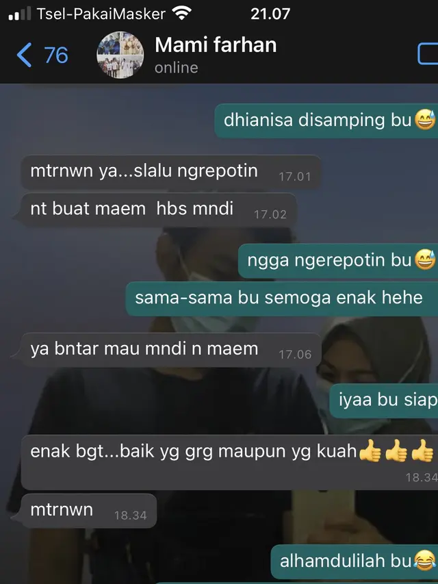 6 Chat dengan Calon Mertua yang Bikin Senyum-Senyum