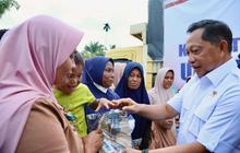 Mendagri Serahkan Bantuan Bencana Aceh Utara, Pastikan Percepatan Pemulihan