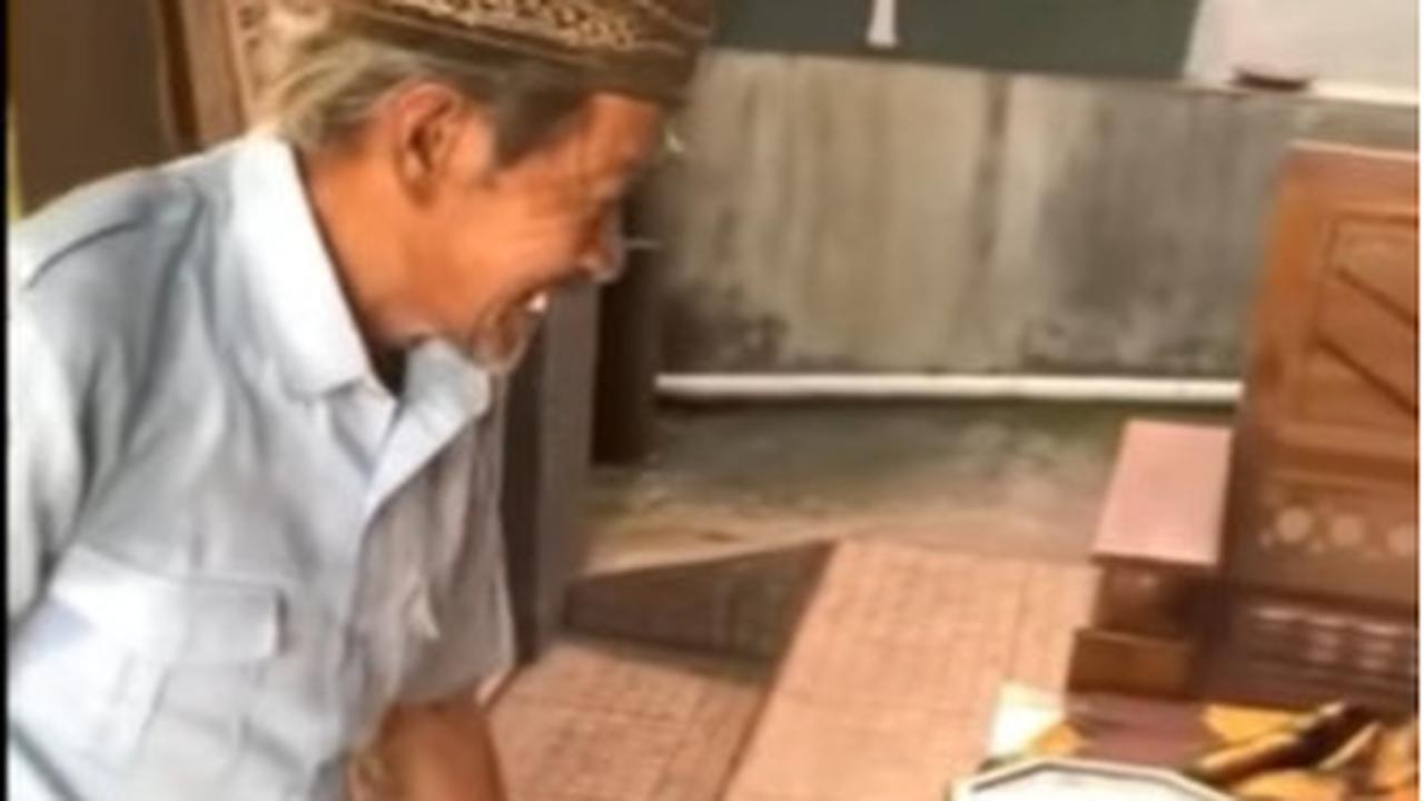 <b>Bikin Tersentuh Warganet</b>