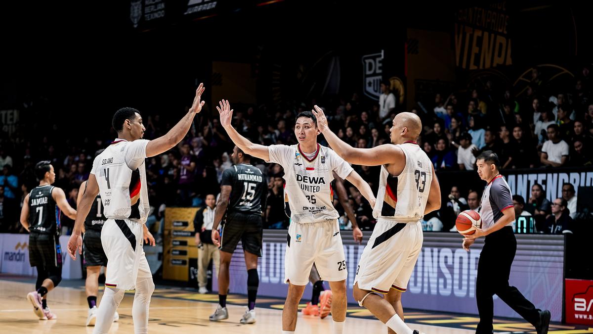 Sikat Hangtuah, Dewa United Lolos Semifinal IBL 2025