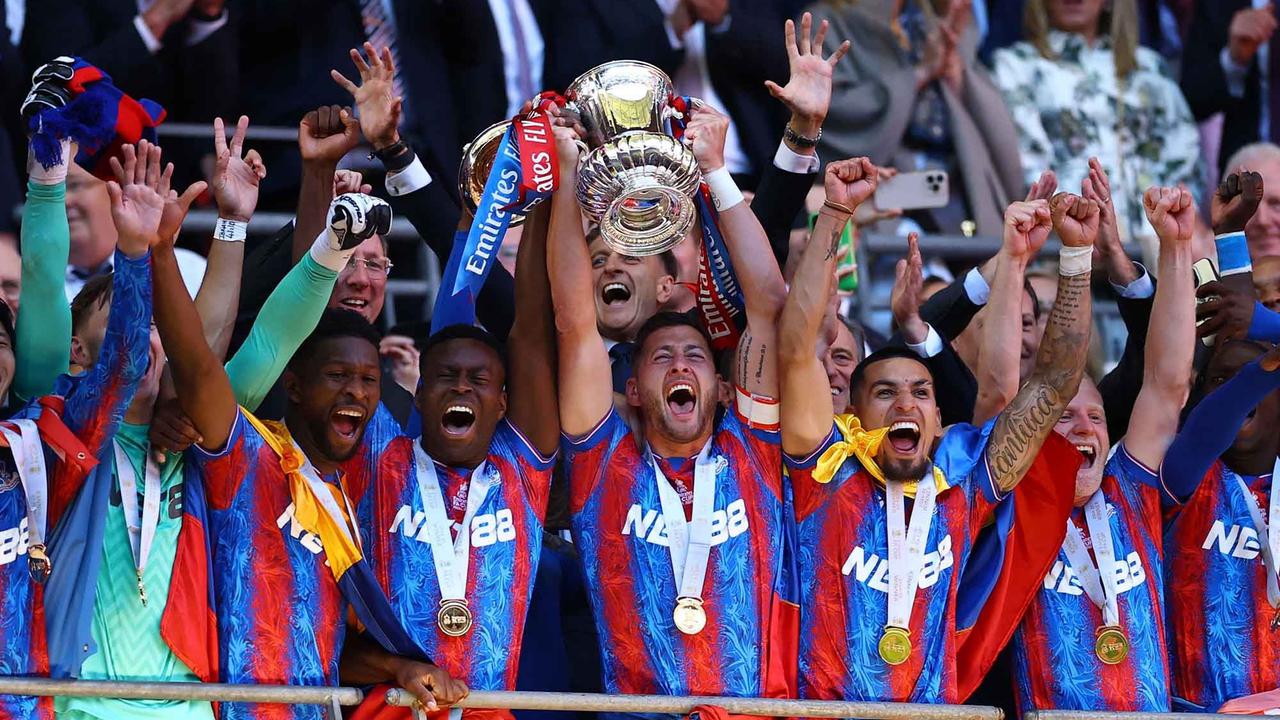 FOTO: Kalahkan Manchester City,  Pertama Kali Crystal Palace Juara FA Cup