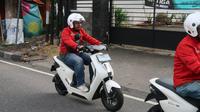 Ini yang Harus Diperhatikan saat Mengendarai Motor Listrik (ist)