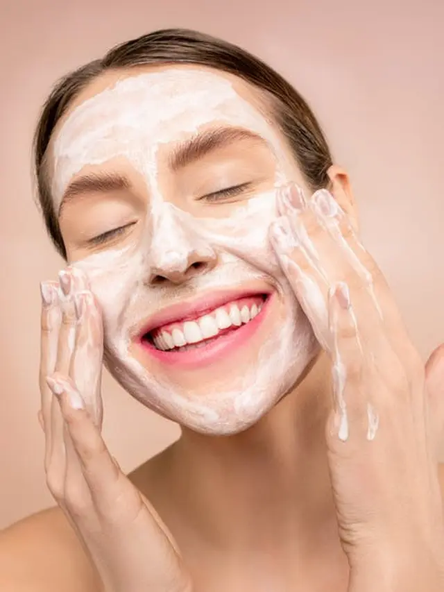Cara Tepat Melakukan Eksfoliasi, tanpa Membuat Kulit Iritasi