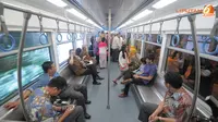 Mimpi untuk melihat meluncurnya moda transportasi massal seperti mass rapid transit (MRT) dan monorel di Jakarta akan segera terwujud. Usai pembangunan MRT di dua rute green and blue line kini direstui.(Liputan6.com/Herman Zakharia)