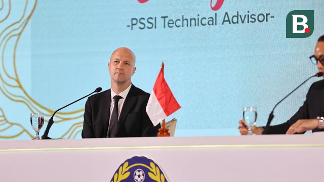 Konferensi pers penasihat teknis PSSI, Jordi Cruyff
