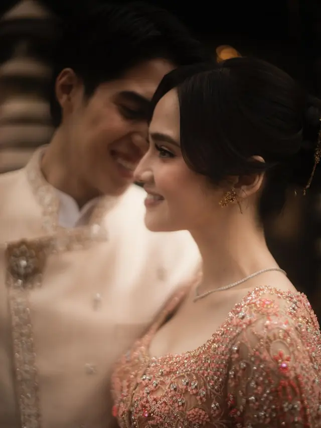 Maia Estianty Pasangkan Kalung Berlian Rp247 Jutaan untuk Syifa Hadju, Jadi Pengikat Cinta dengan El Rumi