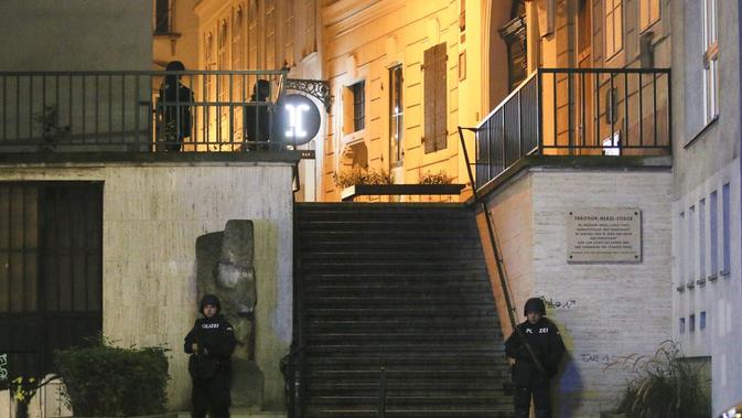 Serangan teror di Vienna. Dok: AP Photo/Ronald Zak