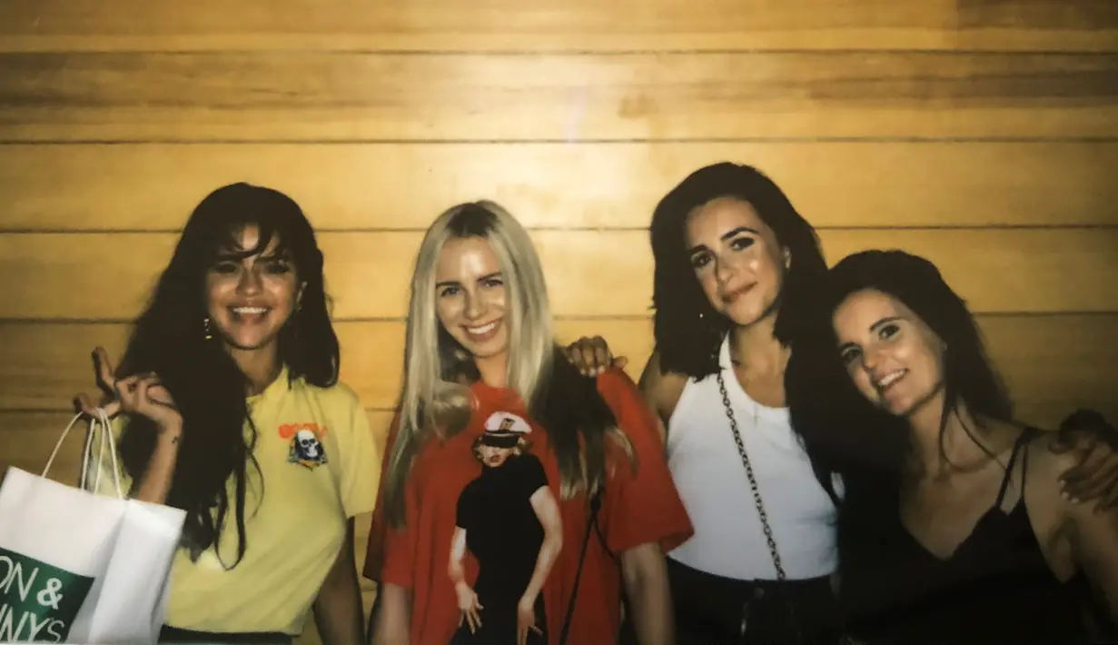 Namun sepertinya Selena Gomez merindukan saat-saat menikmati kencan bersama orang yang disayang. (instagram/selenagomez)