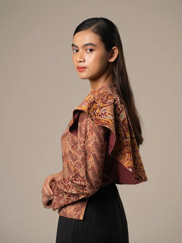 Model Tunik Batik Kombinasi Kain Polos