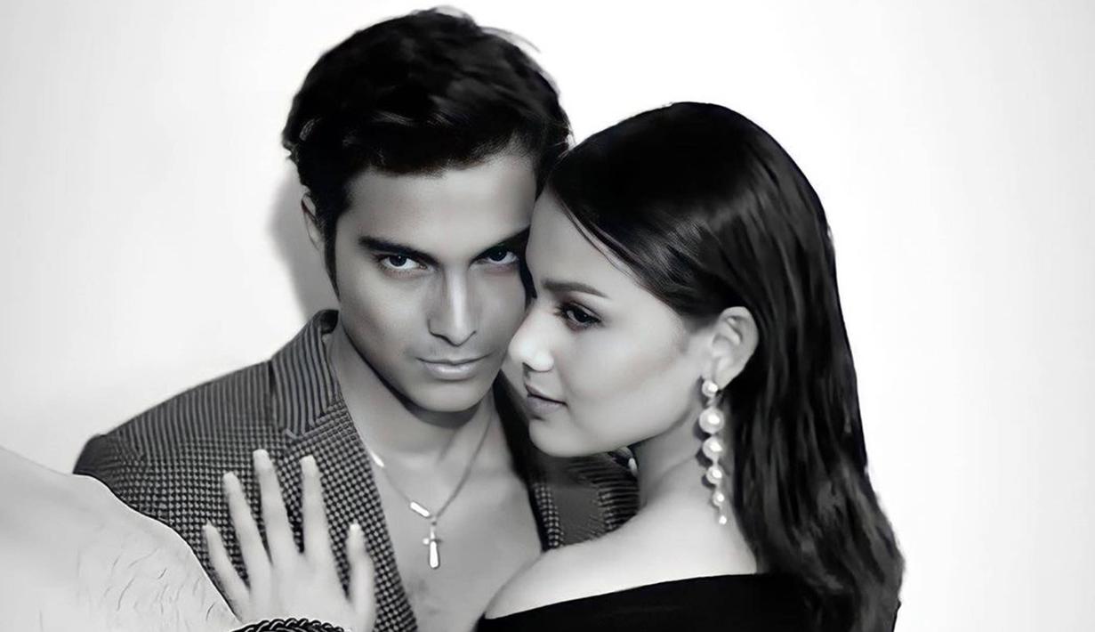 Cinta Brian, adalah aktor yang merupakan kakak dari Junior Roberts. Bermain sinetron Buku Harian Seorang Istri, Cinta Brian dan Callista Arum sempat beradu akting. Selain itu keduanya pun sempat jalani pemotretan yang terlihat tampil mesra. (Liputan6.com/IG/cinta_brian)