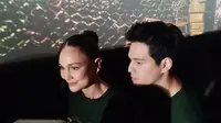 Luna Maya dan Maxime Bouttier Dituntut Adegan Kissing di Film Gundik: Profesional Aja