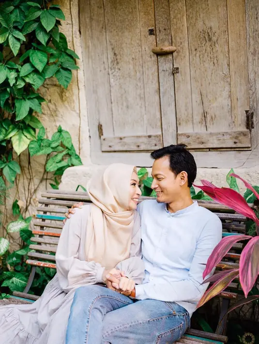 Fedi Nuril dan Vanny Widyasasti (Instagram/fedinuril)
