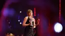 Taylor Swift membuat sejarah di VMA tahun lalu saat ia menjadi artis pertama yang memenangkan penghargaan Video of the Year sebanyak 3 kali. [Foto: Instagram]