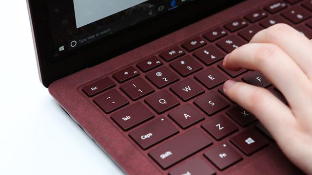 Cara Meng-upgrade Laptop Anda Sendiri Untuk Di Bawah $ 175