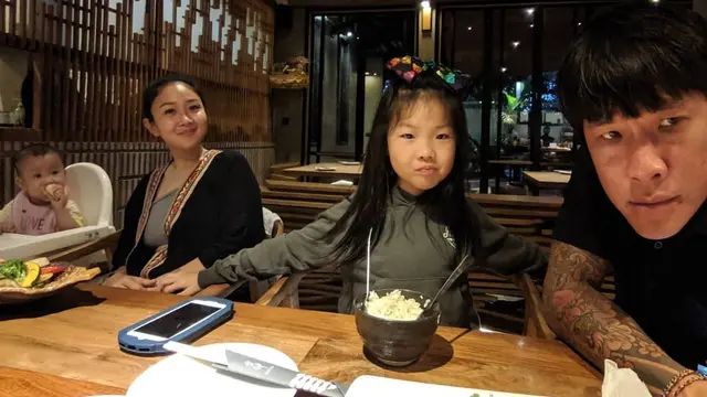 Potret Keharmonisan Keluarga Cici Panda (sumber: instagram/@pandasuper)