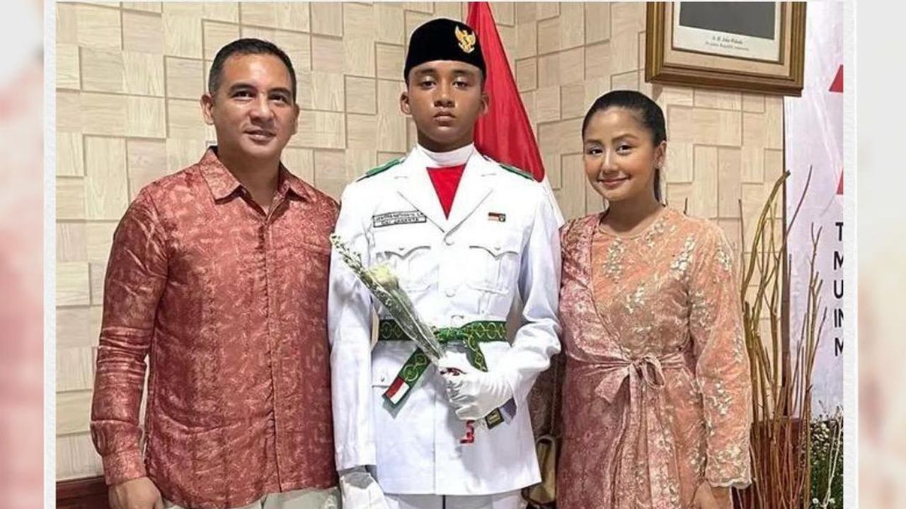 6. Janitra Nathaniel Sambawikrama Mohede - Anak Frans dan Amara 'Lingua'