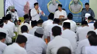 Ribuan pegawai tampak khusyuk mengikuti rangkaian kegiatan Istighotsah Kubro yang digelar di Masjid Al-Muhajirin, Kompleks Kemendes PDTT di Kawasan Kalibata, Jakarta, Rabu (30/11/2022). (Dok Kemendes PDTT)