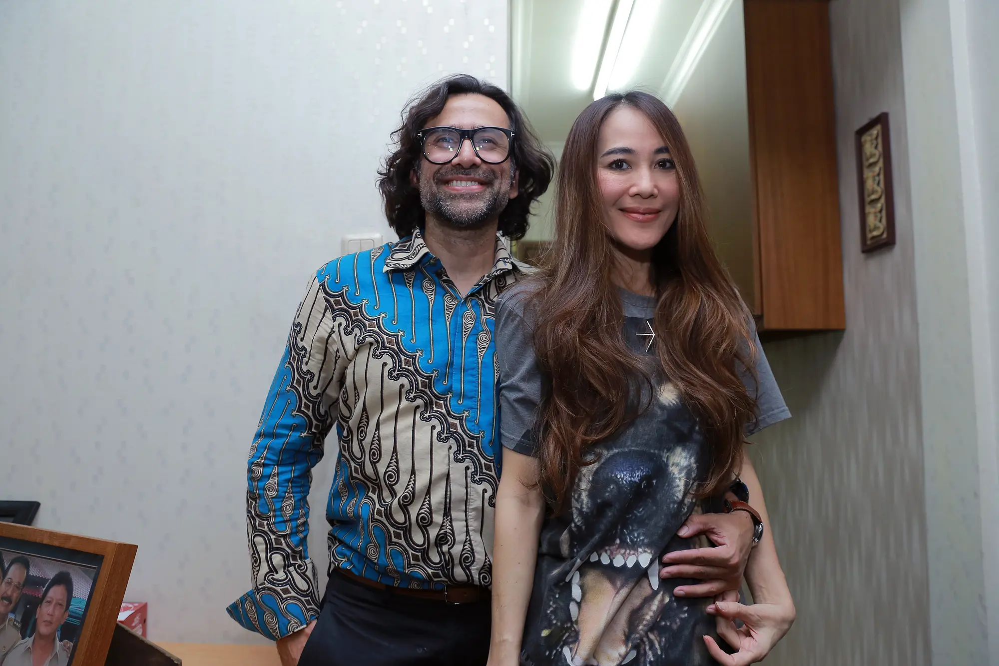 Preskon kasus penipuan Jeremy Thomas dan Ina Thomas (Adrian Putra/bintang.com)