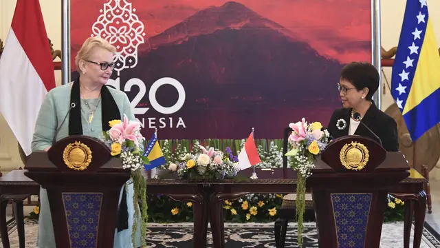 Dalam kunjungannya Menlu Bisera Turkovic membawa sejumlah kerja sama. Yaitu konsultasi politik hingga perdagangan antara kedua negara (Kemlu RI)