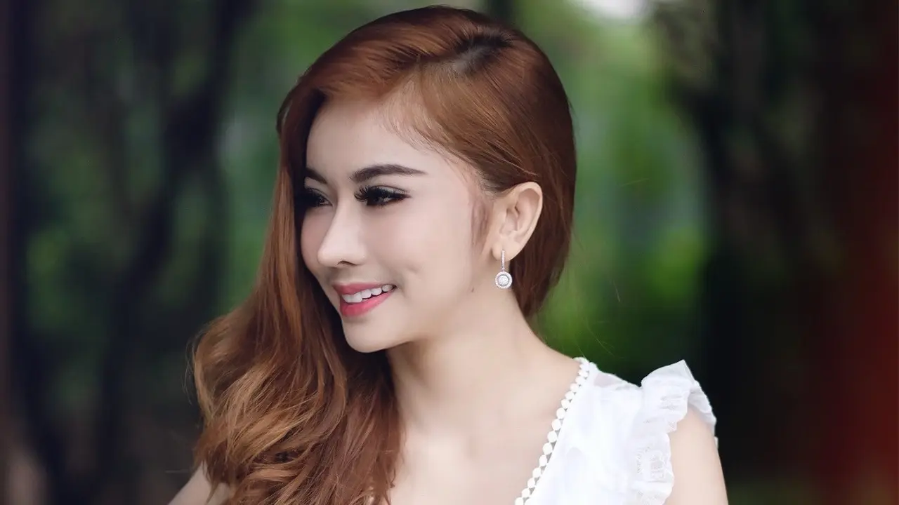 Apristiyah, pacar baru Guntur Triyoga (ist)