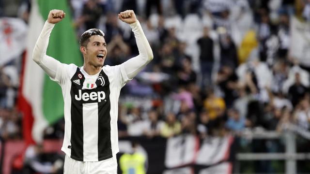 Selebrasi Ronaldo Juara Seria A