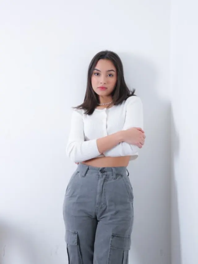 Caitkin Halderman main Vidio Original Series Why?