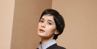 Berlokasi di butik Sandro Plaza Senayan, Koleksi Fall Winter 2026 kali ini, Sandro memadukan tradisi yang elegan dengan ekspresi diri kontemporer. / Foto dok: Sandro.