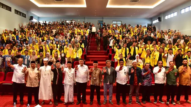 Kepala BNPT RI Komjen Pol Rycko Amelza Dahniel mengingatkan generasi muda untuk waspada terhadap penyebaran paham kebencian dan kekerasan di dunia maya, khususnya pada platform media sosial.