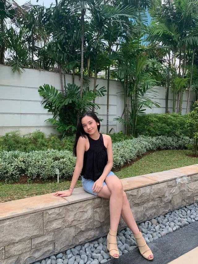 Lyodra menjadi kiblat fashion untuk anak muda Tanah Air lantaran penampilannya tak pernah gagal