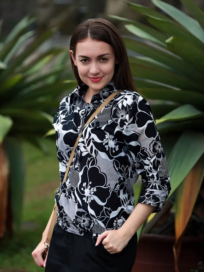 [Bintang] Rianti Cartwright