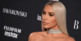 Rencana memiliki anak lagi sudah menjadi rencana pasangan Kim Karadashian dan Kanye West sejak awal 2017 lalu. Rencana tersebut pun sebentar lagi nampaknya akan segera terwujud, tentunya dengan berbagai usaha. (AFP/Angela Weis)