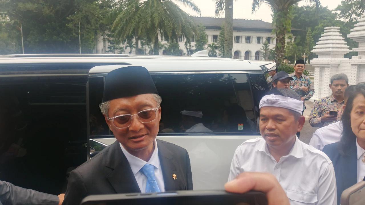 Menteri PU Ungkap Perbaikan Jalan dan Jembatan Imbas Banjir Bandang Sumatra Jadi Prioritas, Anggaran Tak Terbatas