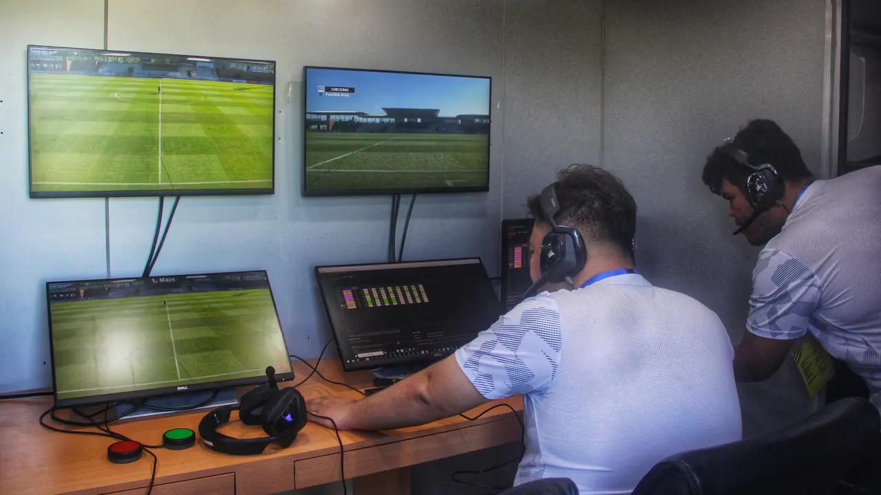VAR
