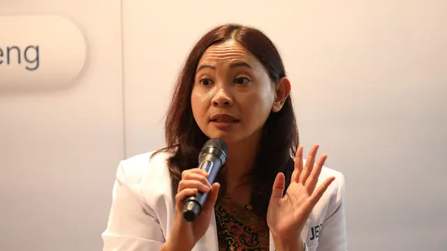 Dr. Tri Rejeki Herdiana, SpM