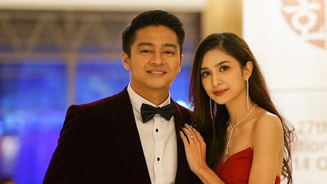 Deva Mahenra dan Mikha Tambayong
