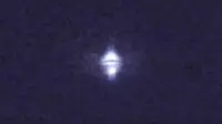 Heboh penampakan UFO dengan bentuk kristal terbang di langit Texas, AS. Apa benar UFO tersebut datang dari masa lalu?
