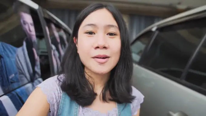 Adeline tim Momo Geisha