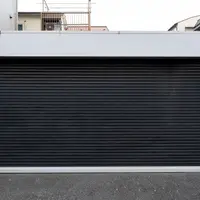 Ilustrasi Model Pintu Garasi (Credit: Freepik)