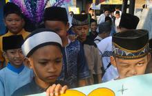 FOTO: Antusiasme Siswa SD di Depok Pawai Sambut Tahun Baru Islam 1 Muharram 1445 Hijriah
