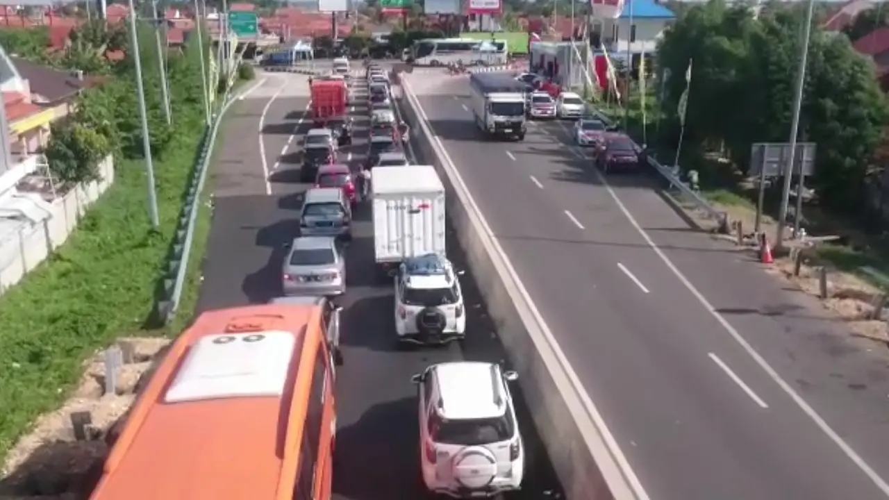 Lalu lintas di Brebes
