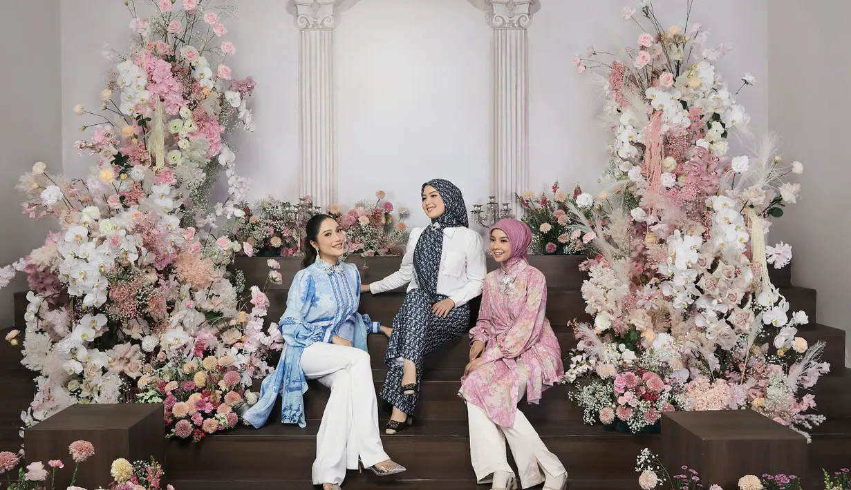 Selain Archipelago Series, Klamby juga meluncurkan koleksi "Prive" yang ditujukan bagi para pelanggan tercinta yang ingin tampil simpel namun tetap elegan dan mewah pada hari raya. [Foto: Klamby]