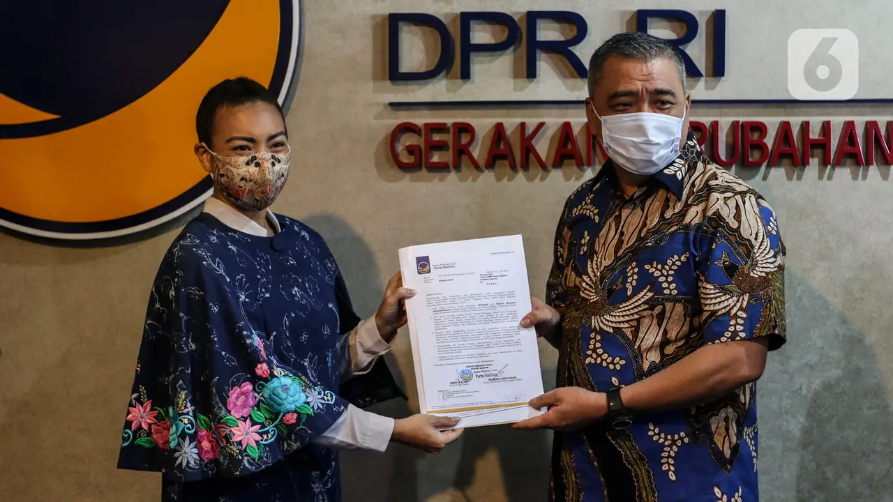 Penyerahan Surat Rekomendasi Nasdem ke Gerindra