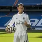 Chicarito berseragam Real Madrid (Dailymail)