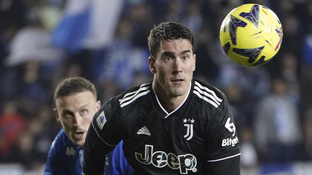 Foto: Ekspresi Tak Ada Gairah Pemain Juventus saat Lawan Empoli, Kena Pengurangan Poin Sebelum Bertanding