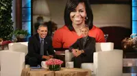 Seperti halnya yang dilakukan Presiden Amerika Serikat, Barrack Obama yang kerap memperlihatkan kemesraan bersama istrinya, Michelle