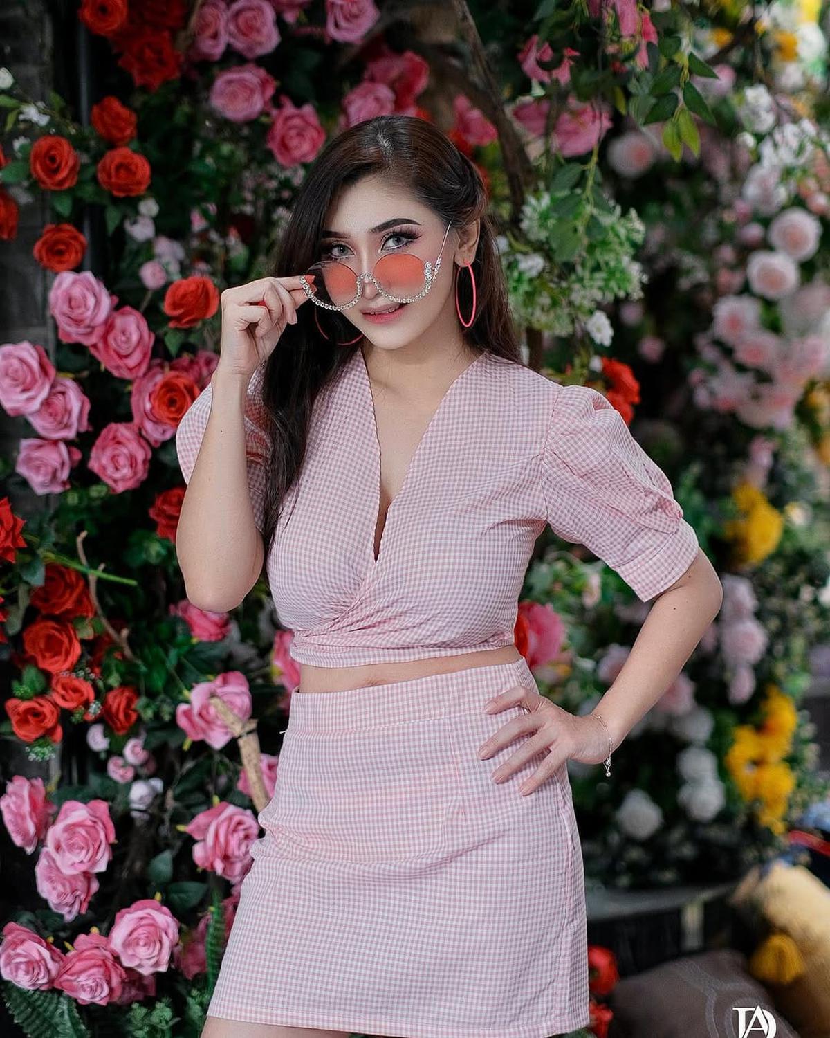 Potret Cantik Baby Margaretha, Tetap Awet Muda Meski Sudah Kepala Empat
