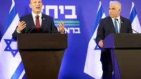 Mantan PM Israel Naftali Bennett dan Yair Lapid Bersatu Tantang Benjamin Netanyahu dalam Pemilu
