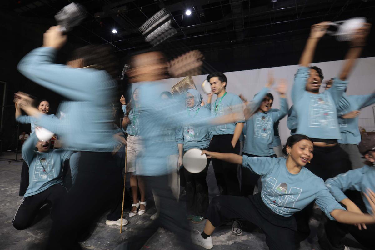 Mengintip Latihan Para Pemain Home Sweet Loan The Musical